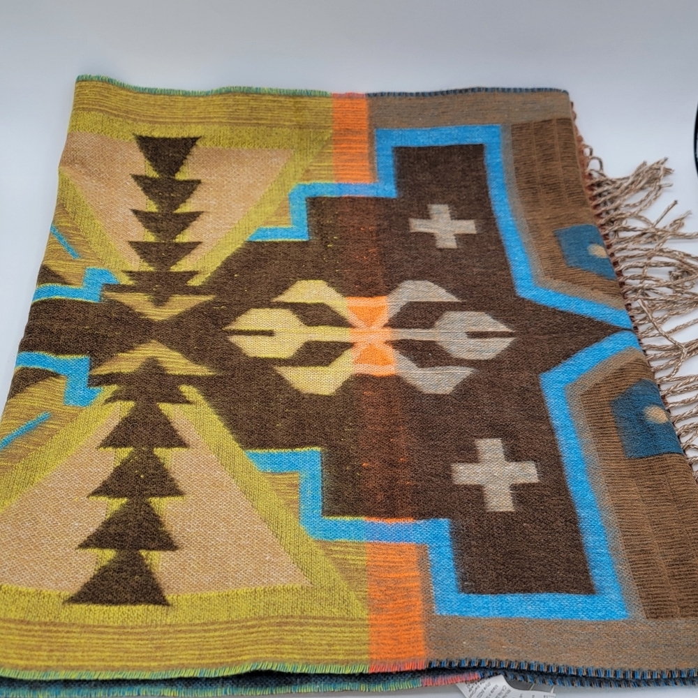 Fraas Geometric Scarf NEW #2911 2912